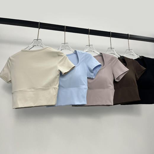 【3~5天发货】跃牌【美度空间】系列 方领瘦脸带胸垫瑜伽服女夏季普拉提训练上衣TXB62013 商品图1