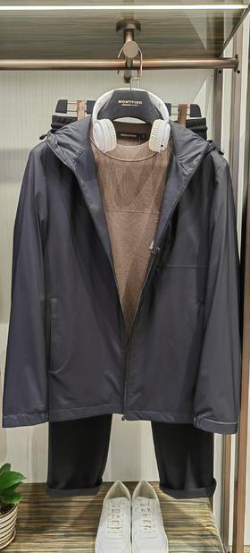 4F 蒙帝菲尔 棉服