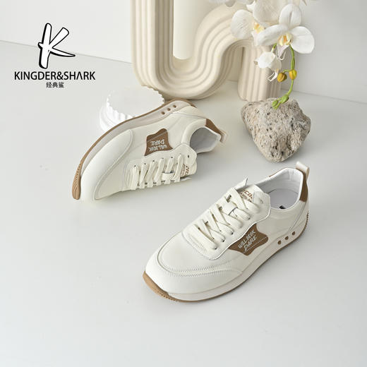 经典鲨2026年春季专柜新品男士韩版系带跑步运动休闲鞋KW08-613061 商品图0