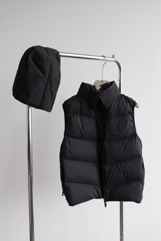 M.K Guers@c 斜纹绗缝连帽羽绒马甲 BX077 商品图5