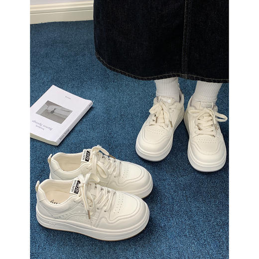 【YW】无忧购26春季新款厚底透气休闲板鞋爱心百搭小白鞋MIS-6065（3.7截单后3-7天发货) 商品图10