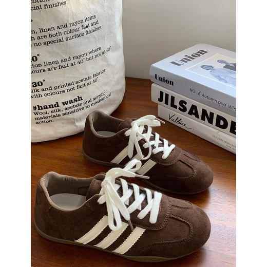 【YW】无忧购春季新款平底百搭三道杠时尚舒适运动休闲女鞋MIS-6553（3.7截单后3-7天发货) 商品图2