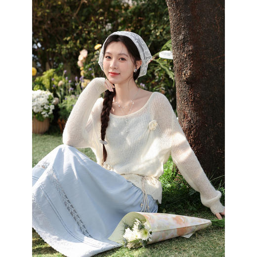 鹿向南「浅白春絮」杏色长袖毛针织衫春新款小众设计感镂空上衣女 商品图0