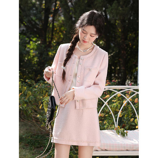 鹿向南「悄然心动」粉色长袖短外套显瘦短半裙春季新款时尚套装女 商品图1