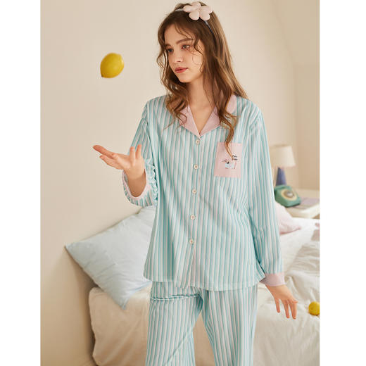 【品牌直发 换季焕新】芬腾女士纯棉长袖睡衣居家春秋季全棉休闲宽松条纹开衫家居服套装 商品图2