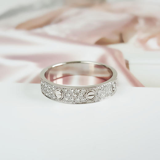 【95新】Cartier卡地亚LOVE系列B4083462 18K白金中宽版三排钻满天星LOVE戒指62号、宽度4.6mm中性款210126NJS13 商品图2
