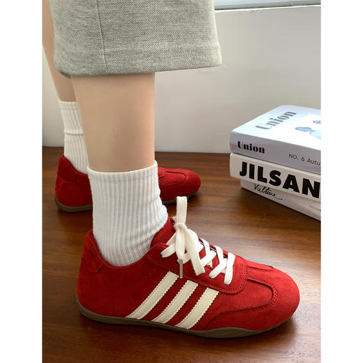 【YW】无忧购春季新款平底百搭三道杠时尚舒适运动休闲女鞋MIS-6553（3.7截单后3-7天发货) 商品图9