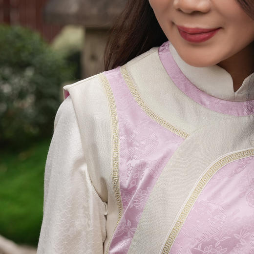 【林栖设计小店】花间芳菲|真丝罗绣花拼金葱纱2026春新款连衣裙1961234 商品图3