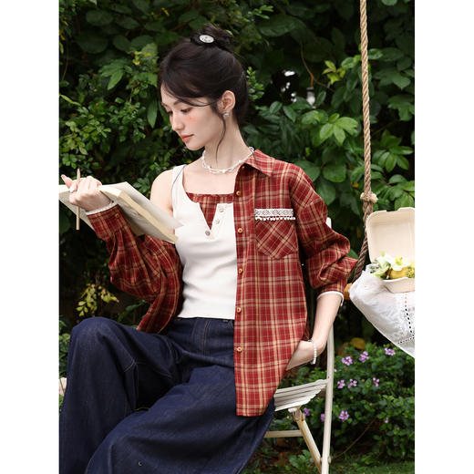 鹿向南「春日诗格」复古红色格纹休闲衬衫女春季高级宽松长袖上衣 商品图4