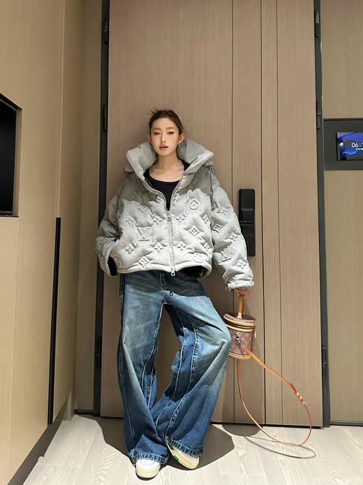 驴家 浮雕压花羽绒服（MT） 商品图1