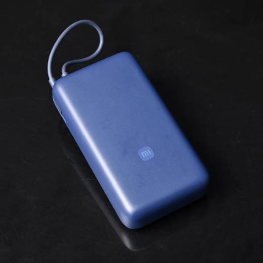 【特价/成色较新不细分】3C认证 小米充电宝自带线快充版20000 33W双向快充小巧大容量 商品图0
