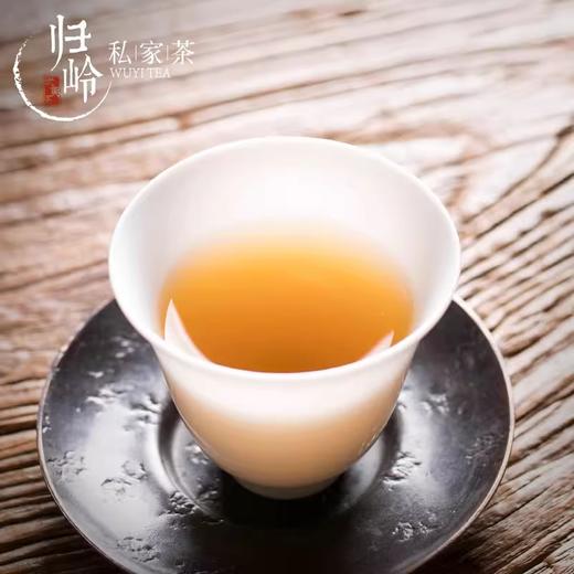 归岭丨桐木关黑芽金骏眉 特级武夷红茶 茶叶送礼盒装小包袋泡茶包200g 臻品系列 私藏级私房茶 商品图3