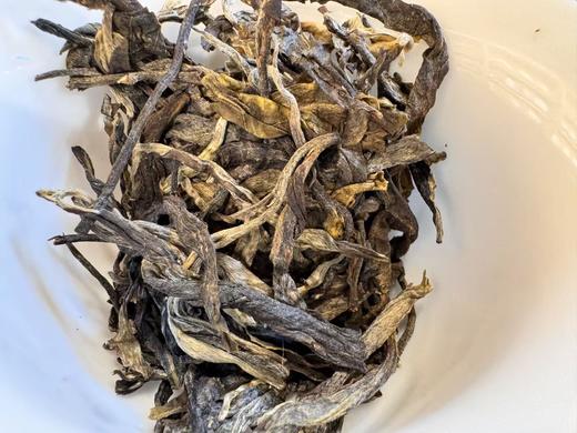 2025春 班章  古树青饼  新班章寨  200克/饼 商品图6