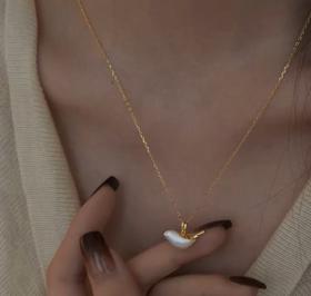 林间小鸟天然贝母耳钉 德国珠宝品牌尾单 银镀金耳钉  非质量问题 不退不换