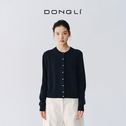 东黎 • 新年款 山羊绒刺绣圆领开衫 5687 商品图2