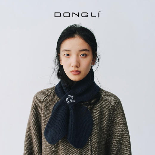 东黎 • 新年款 山羊绒刺绣糖果围巾 5692 商品图2