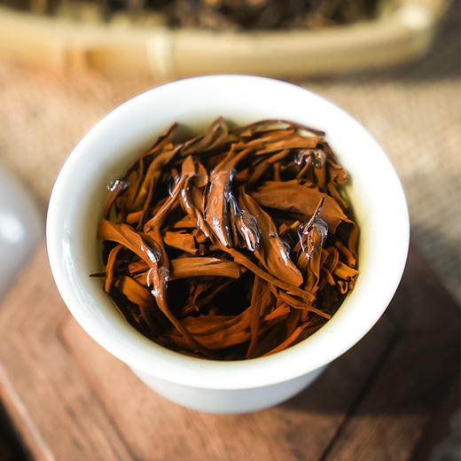 正宗凤庆《云滇古红》云南晒红茶，一年四季适饮！500g/袋 商品图4