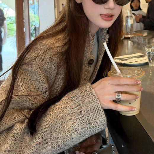 丁摩维特斯冷茶 贵气立领羊毛粗花呢西装外套小香短款显瘦垫肩上衣春ALW24951 商品图2