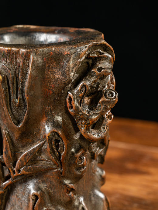 清	沉香木雕“岁寒三友”笔筒 商品图2