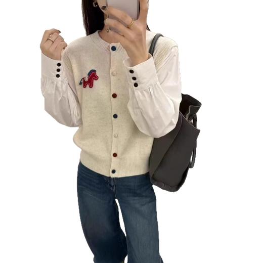 雀说韩系刺绣小马彩扣圆领针织开衫新款衬衫袖毛衣假两件上衣ALW 商品图4