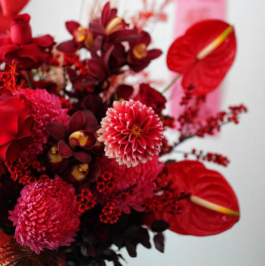 《繁华纳福》红掌牡丹菊富贵鸟大花蕙兰高原红瓶插花 商品图3