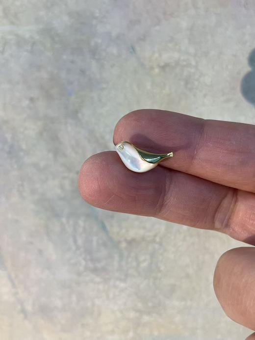 林间小鸟天然贝母耳钉 德国珠宝品牌尾单 银镀金耳钉  非质量问题 不退不换 商品图4