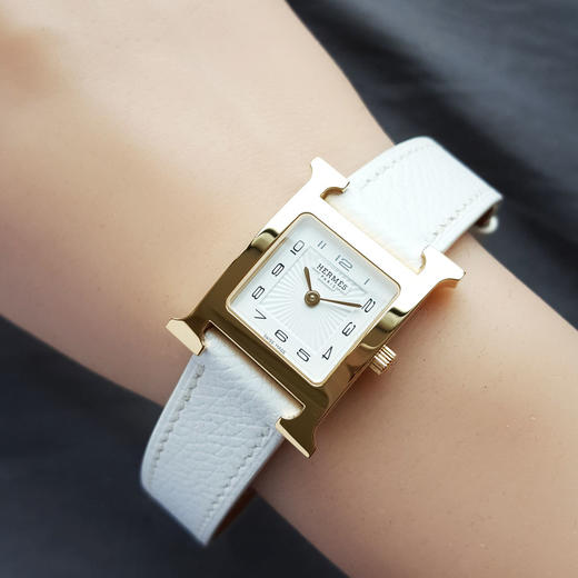 【99新】HERMES 爱马仕HH1.201石英机芯21*30MM（女款）H HOUR系列精钢镀金300126NJS45 商品图8