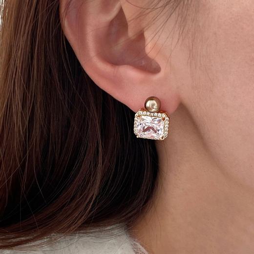 雀说方形锆石摩卡金棕珍珠耳钉小众设计韩版轻奢高级感气质百搭耳饰女ALW302 商品图0