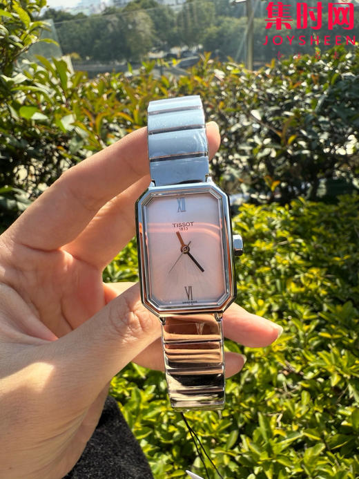 原单品质 天梭新款 方形小美人系列T160 女士石英腕表 整体非常简洁，表盘尺寸：21.8x30mm 商品图1