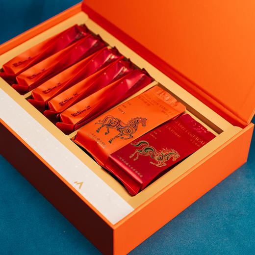 龙马精神【坑涧肉桂·特级】元和茶园 | 武夷岩茶乌龙茶 核心正岩山场 礼盒装 一盒12泡100克（九龙窠肉桂*6+马头岩肉桂*6）8.5克/泡 商品图1