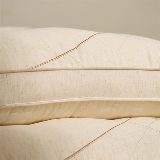 【品牌直发】加倍生活 亚麻北极熊枕 棉麻绣花小熊枕头 成人立体亚麻枕芯  枕头枕芯 商品图7