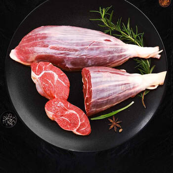 恒都 精选原切谷饲牛肉礼盒 牛肋排牛腱子芯牛米龙 金牛纳福4300g 商品图1