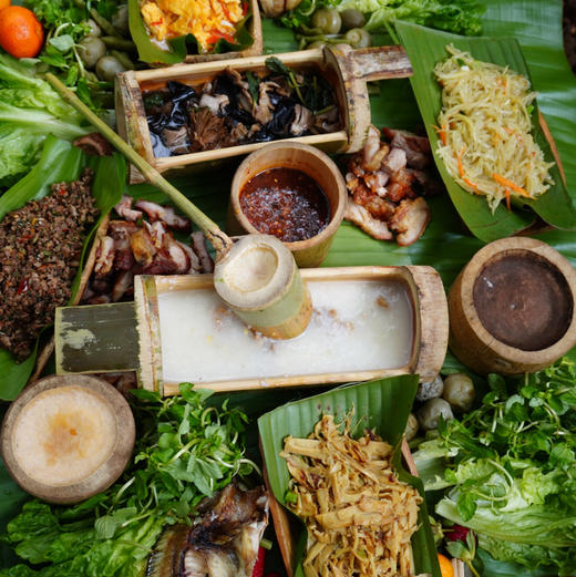 云南 | 版纳帕瓦老寨雨林徒步，距离市区1小时内车程轻松雨林徒步，超丰富一日探索：丛林水上秋千/树攀树降/动植物科普/哈尼族特色美食/割胶体验/化野人妆/看云海/探洞瀑布！五一端午路线提前预定！ 商品图11