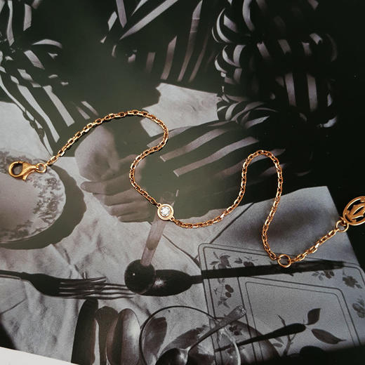 【95新】Cartier卡地亚Cartier d'Amour系列B6040300小号玫瑰金9分单钻飞碟手链链长约18cm、吊坠直径约4.3mm女士060226NJS21 商品图2