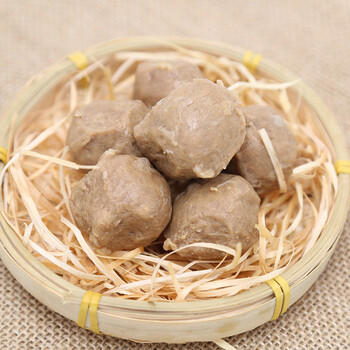 恒都 牛肉冷冻生鲜 牛楠块 国产牛肉A款礼盒1.2kg 商品图1