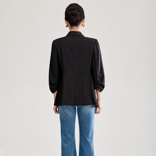 「高货wl」全新升级【铂金会员275/天猫369/差价94】(02846)洛诗琳高智感收腰西装2026春季新款通勤珍珠扣七分袖外套 商品图3