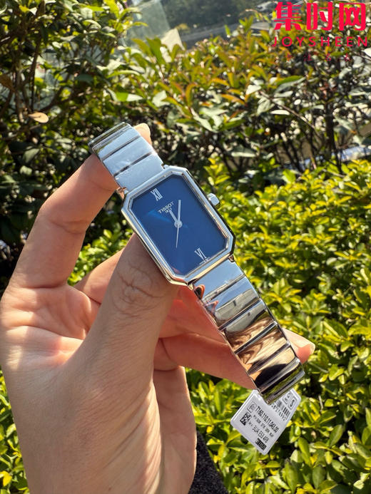 原单品质 天梭新款 方形小美人系列T160 女士石英腕表 整体非常简洁，表盘尺寸：21.8x30mm 商品图3