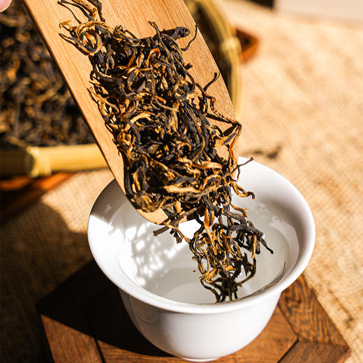 正宗凤庆《云滇古红》云南晒红茶，一年四季适饮！500g/袋 商品图2