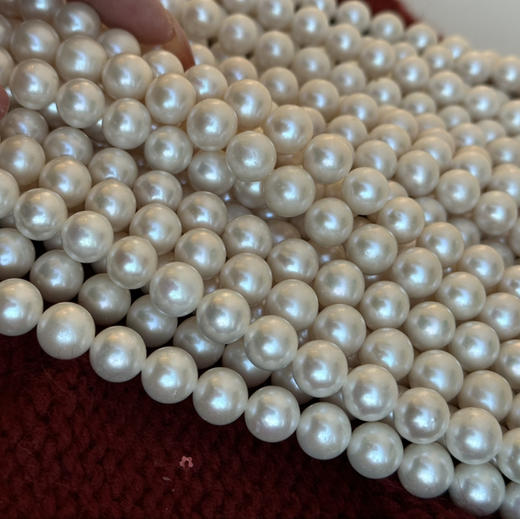稀缺无核淡水珍珠的正圆珠 天然形状 瑕疵很少很干净 细微生长痕迹佩戴不影响 约10-11.5mm 总长度45cm 纯银扣 商品图5