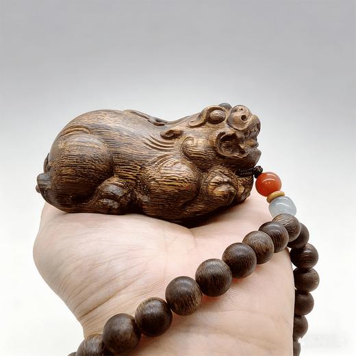 272728姚超专创作沉香木貔貅把件 商品图0