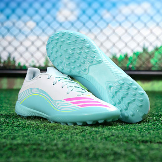 【梅西专属配色】ADIDAS阿迪达斯 F50 中端TF碎钉训练成人足球鞋男JQ0937 商品图3