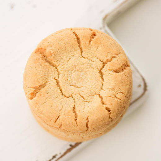 丁山河 蛋黄桃酥680g 金黄酥脆 一口掉渣 商品图3