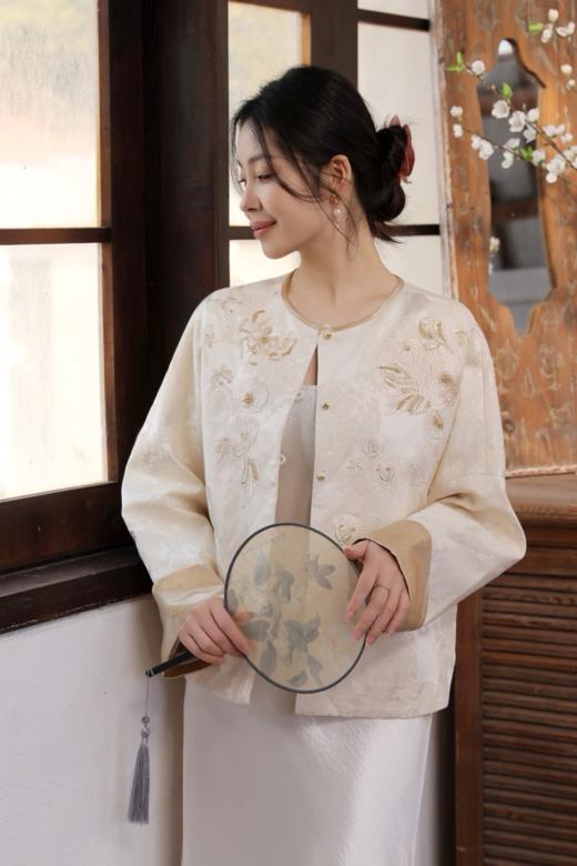 【门店同款】ENJOY春季“画中行”月白风清中式外套 169649833 商品图2