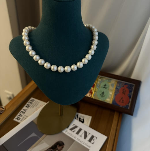 稀缺无核淡水珍珠的正圆珠 天然形状 瑕疵很少很干净 细微生长痕迹佩戴不影响 约10-11.5mm 总长度45cm 纯银扣 商品图3