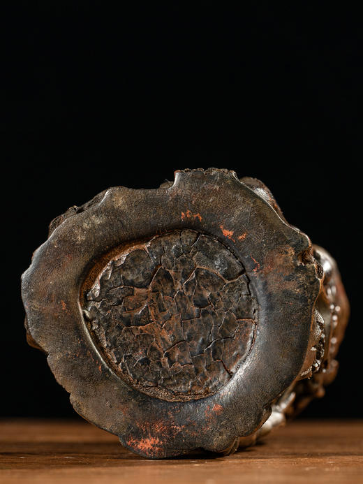 清	沉香木雕“岁寒三友”笔筒 商品图4