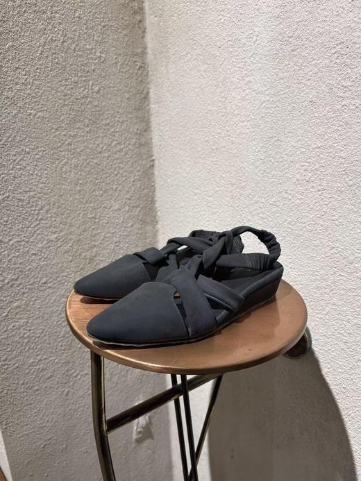 Cortana 26PS 石墨灰山羊皮pumps绳结尖头鞋 商品图0