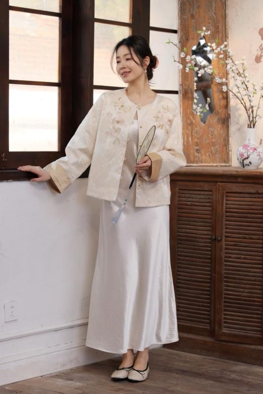 【门店同款】ENJOY春季“画中行”月白风清中式外套 169649833 商品图5