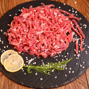 恒都 牛肉冷冻生鲜 牛楠块 国产牛肉A款礼盒1.2kg 商品图3