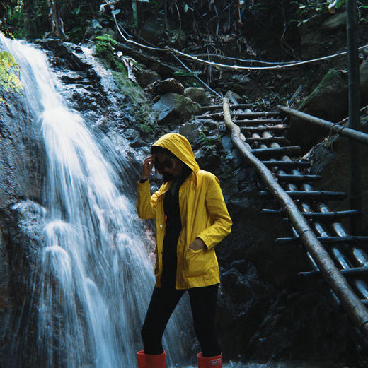 云南 | 版纳帕瓦老寨雨林徒步，距离市区1小时内车程轻松雨林徒步，超丰富一日探索：丛林水上秋千/树攀树降/动植物科普/哈尼族特色美食/割胶体验/化野人妆/看云海/探洞瀑布！五一端午路线提前预定！ 商品图4