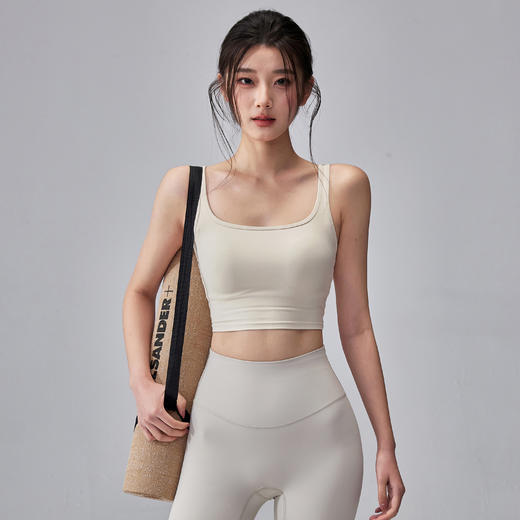 【3~5天发货】跃牌【美度空间】系列 瑜伽背心深U美背运动内衣瑜伽服上衣WX62021 商品图4